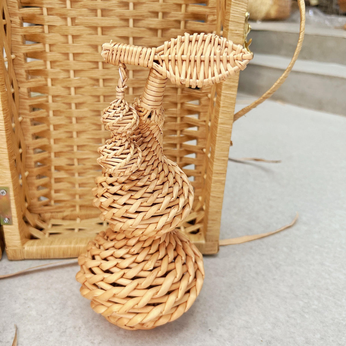 Handcrafted Woven Gourd Ornament: Natural Willow Decor - view 6