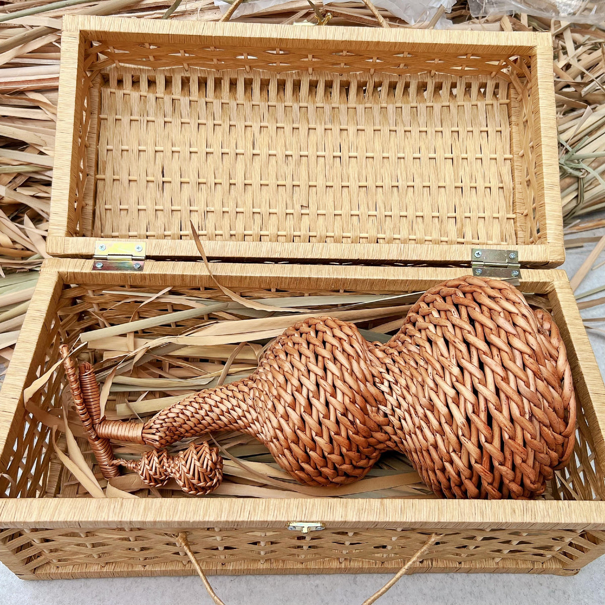 Handcrafted Woven Gourd Ornament: Natural Willow Decor - view 9