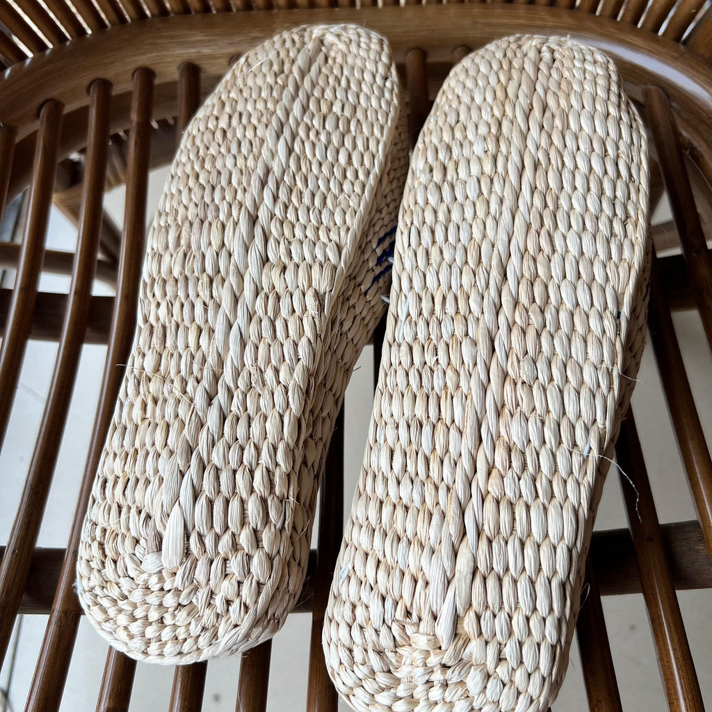 Handmade Straw Slippers: Men's Eco-Friendly Spa Sauna Sandals
