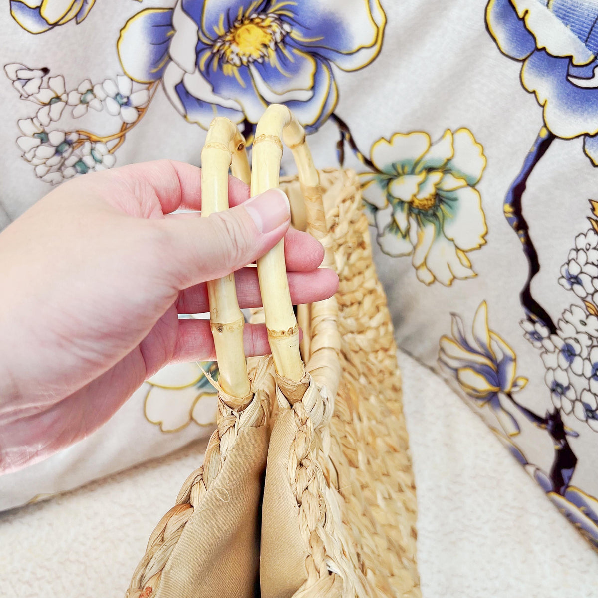 Handwoven Straw Tote: Natural Boho Beach Bag with Bamboo Handles - view 3