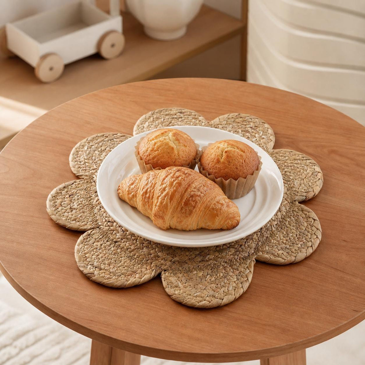 Handmade water hyacinth and cornhusk woven flower placemat, round boho table mat and charger