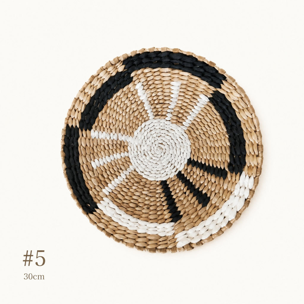 #5 large 30 cm woven cattail wall basket with black and white sunburst pattern