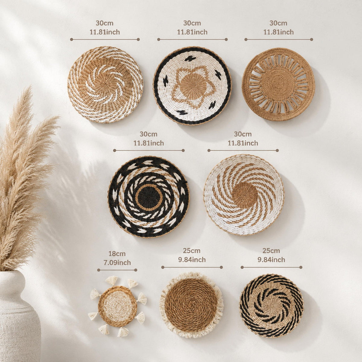Size chart of the 8 piece woven wall basket set: 30 cm, 25 cm and 18 cm diameters