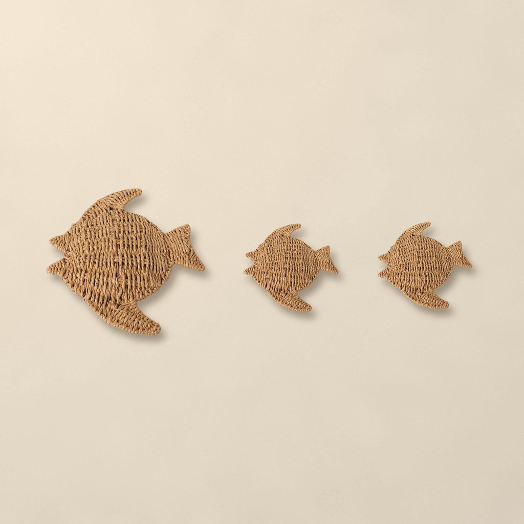 Style option 1 Large + 2 Small (Set of 3): what is included in this set of woven paper rope fish