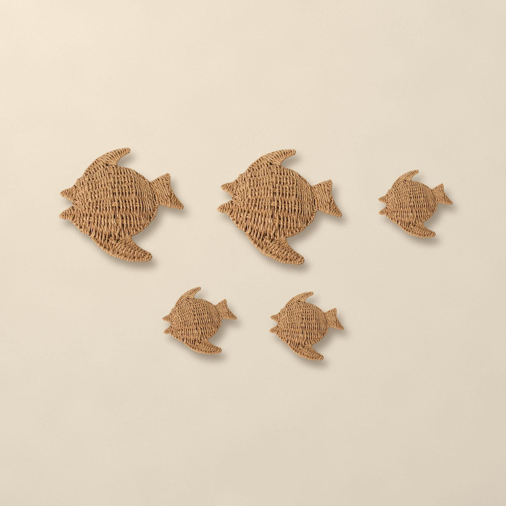 Style option 2 Large + 3 Small (Set of 5): what is included in this set of woven paper rope fish