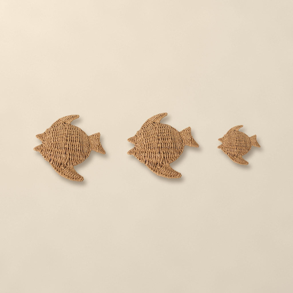 Style option 2 Large + 1 Small (Set of 3): what is included in this set of woven paper rope fish