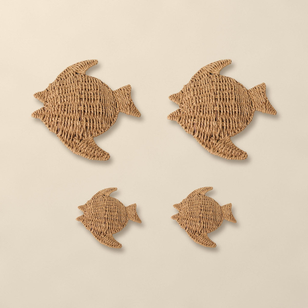 Style option 2 Large + 2 Small (Set of 4): what is included in this set of woven paper rope fish